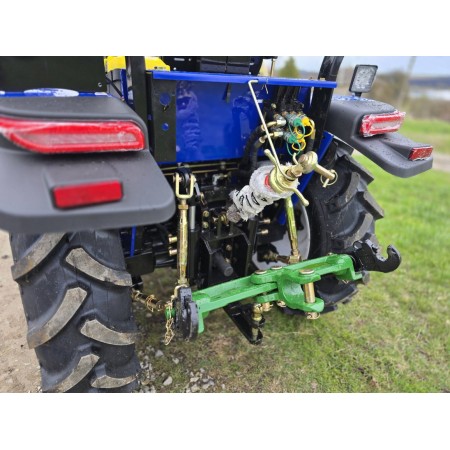 Трактор TERRAFENG F400 із реверсом, 40 к.с, 4 циліндри, повнопривідний 4х4, із примусовою гідравлікою на гаках